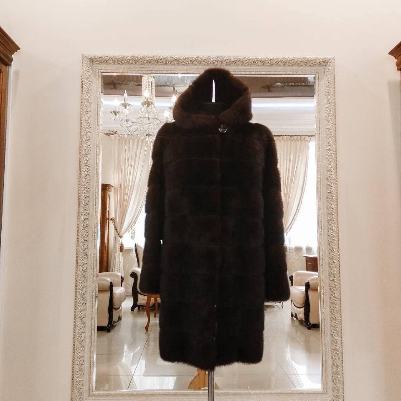 Распродажа меховых изделий