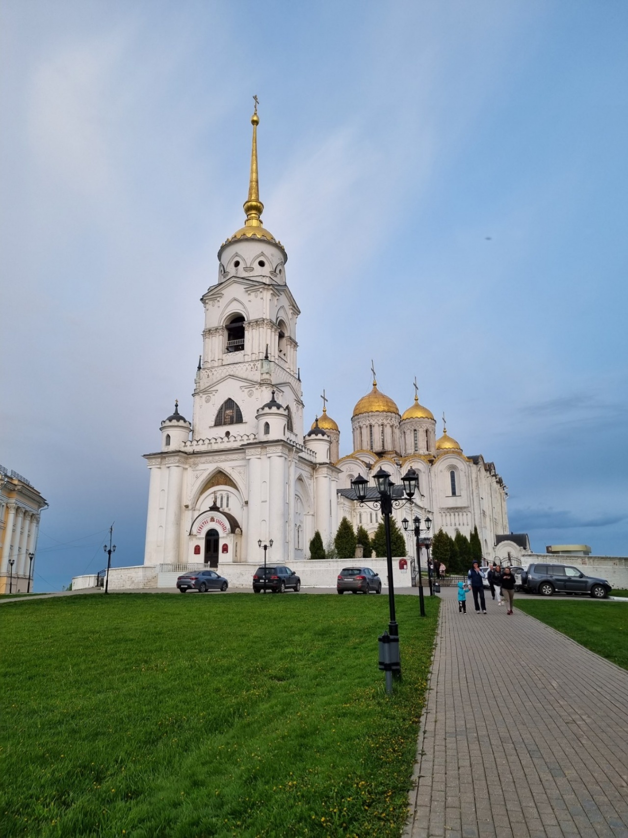 IMG-79744ab4e5de42385a8dbb71e9c64875-V