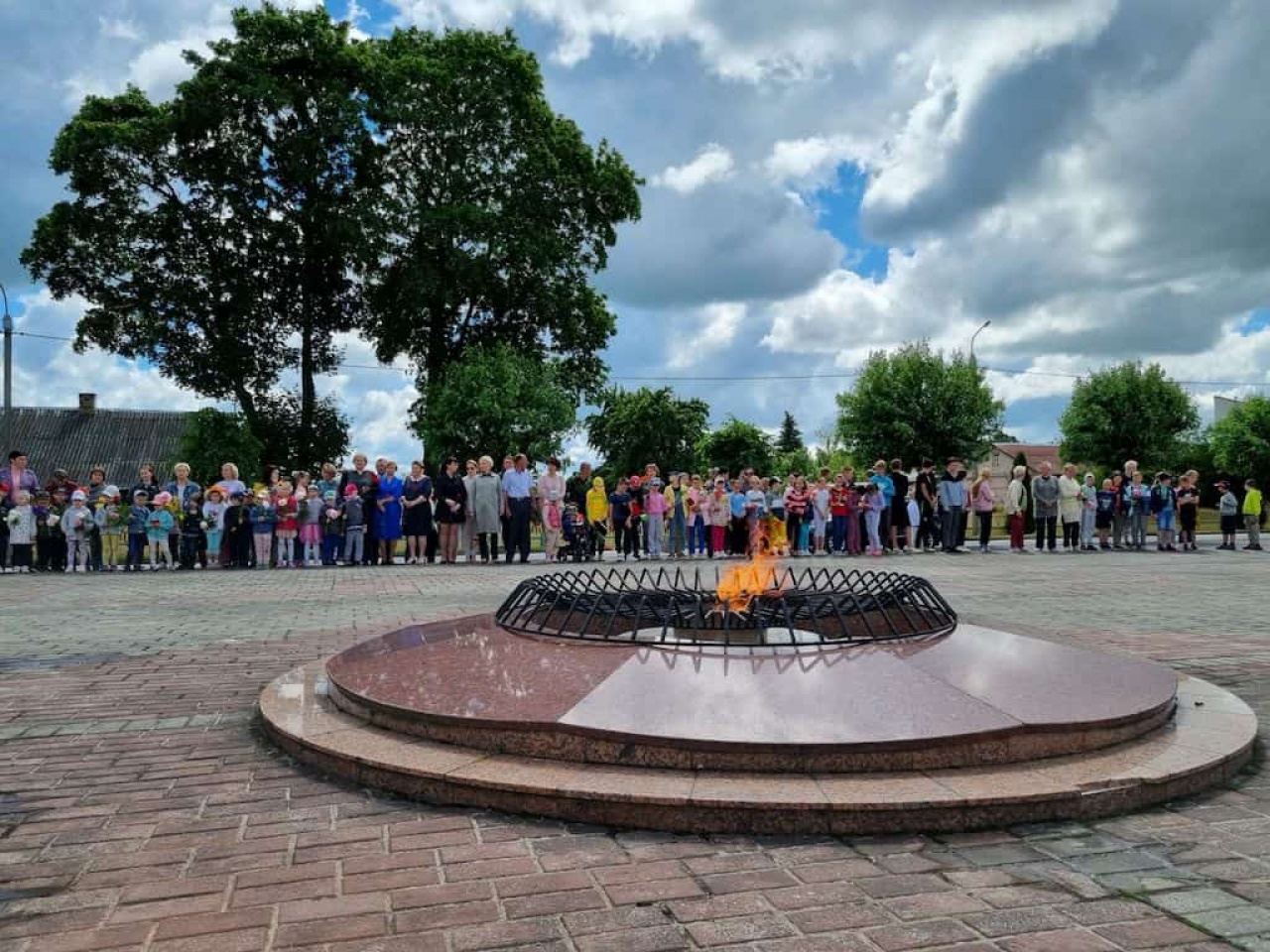 IMG-c370aa753d81f2e379d3a5c17822f0ef-V