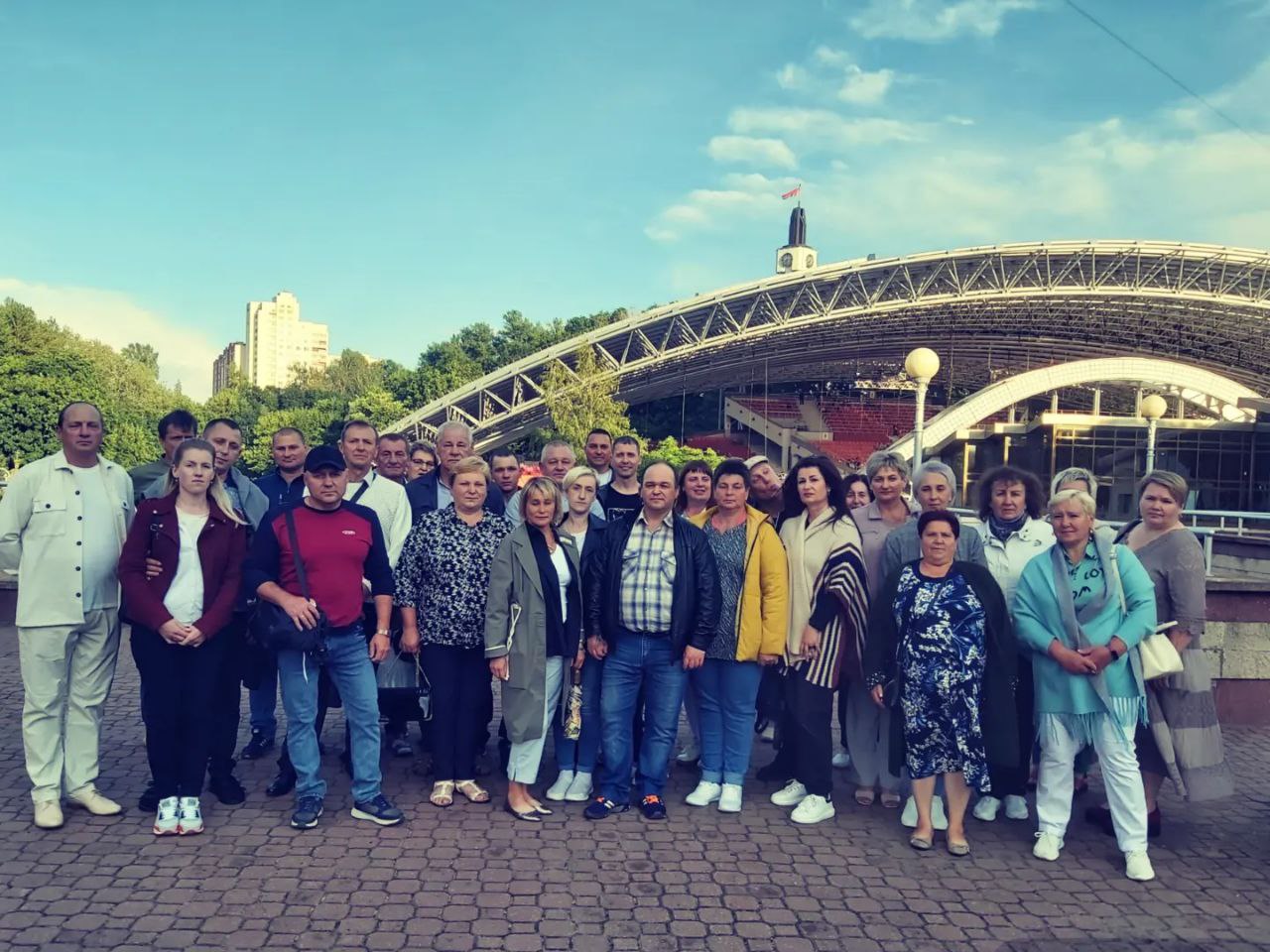 40 работников, членов профсоюза СПК «Прогресс-Вертелишки» посетили открытие международного фестиваля искусств «Славянский базар»