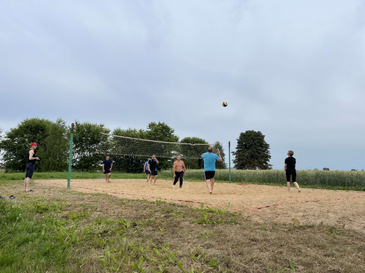 13 июня прошли совернования по волейболу