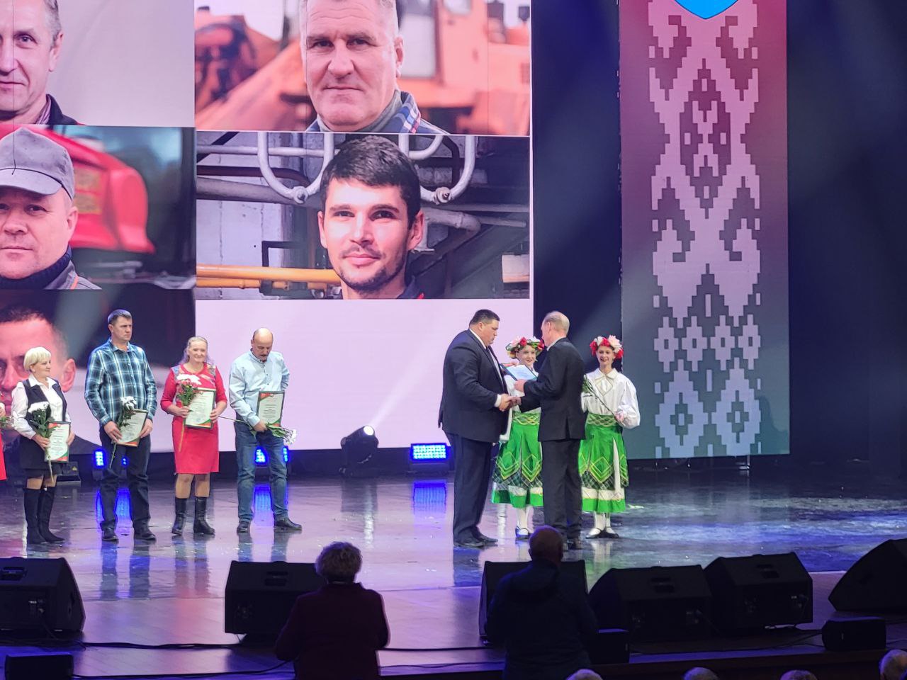 photo_2023-11-21 18.03.41