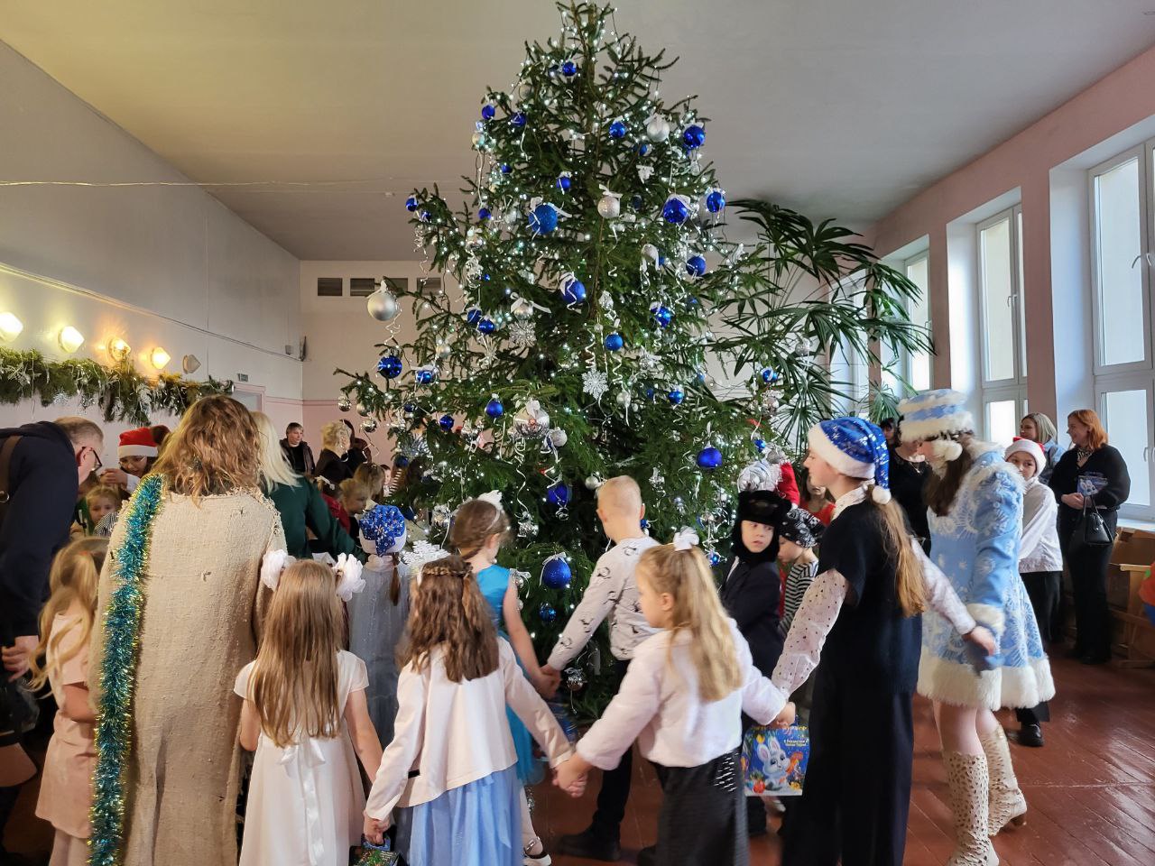 Республиканская благотворительная акция «Наши дети» сегодня пришла в Вертелишковскую СШ