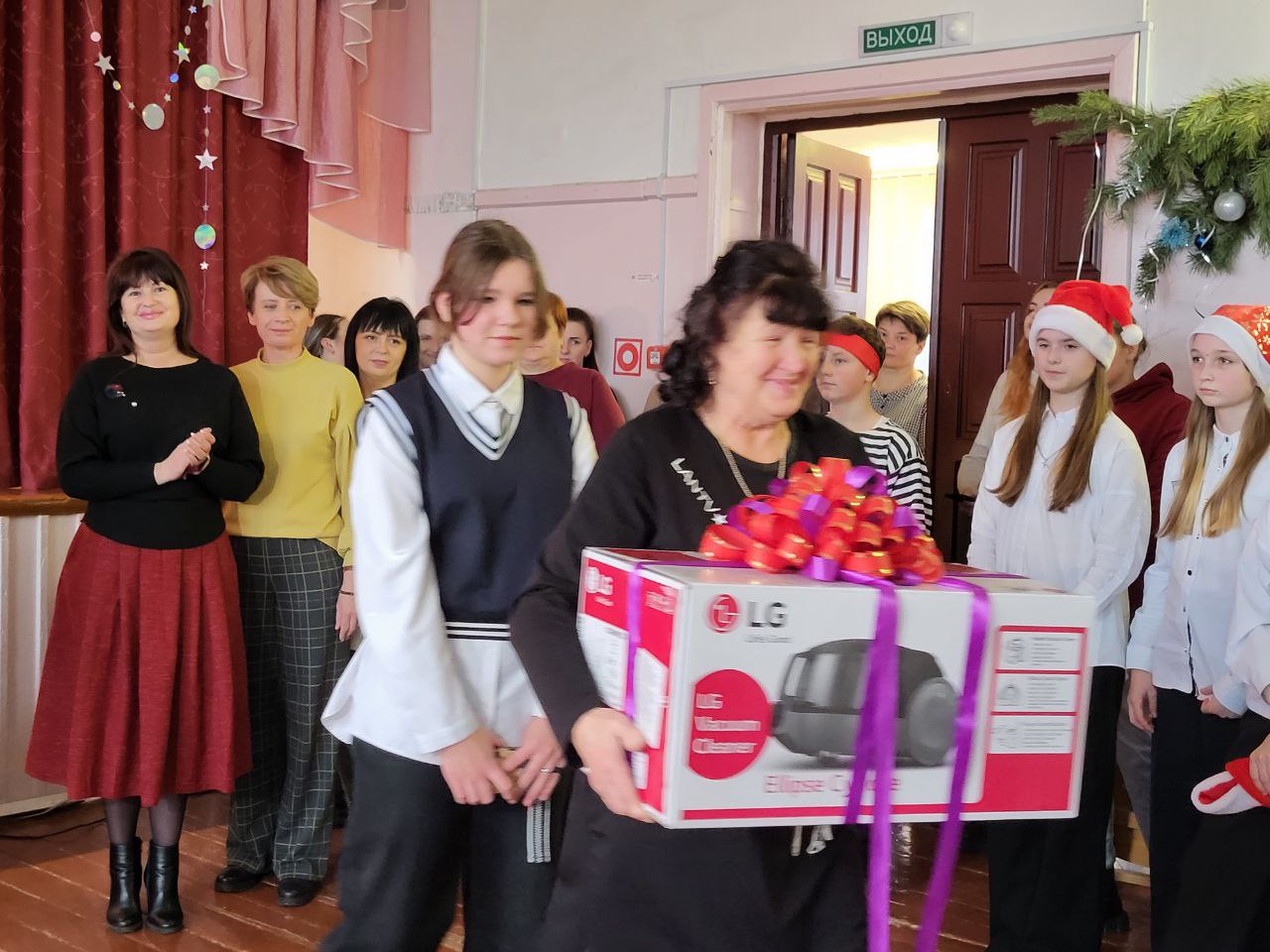 Республиканская благотворительная акция «Наши дети» сегодня пришла в Вертелишковскую СШ