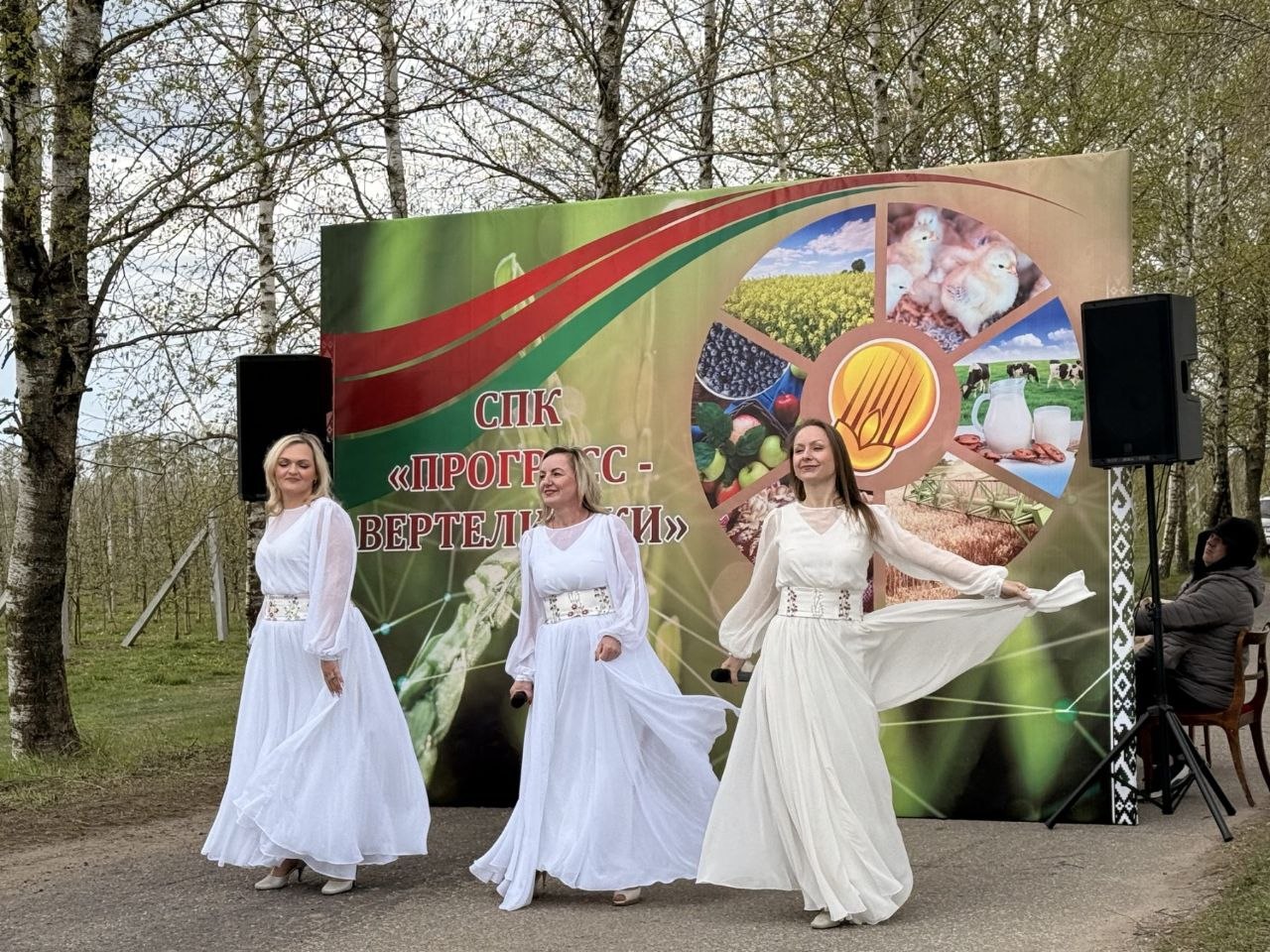 В Гродно открыли обновлённую Доску Почёта Гродненской области