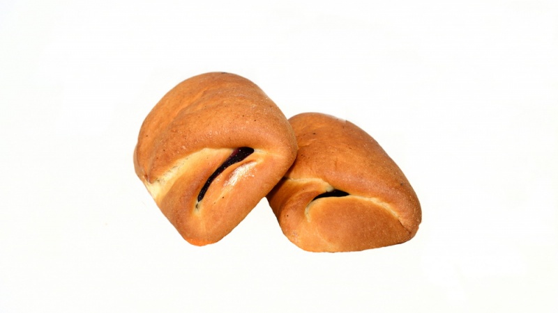 Булочка «Вишневый каприз»