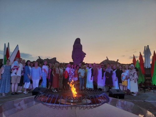 Акции «Мирный рассвет вместе» прошла 22 июня в День памяти и скорби о жертвах, павших в годы Великой Отечественной войны