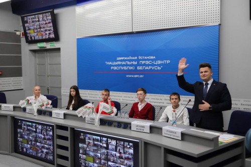 Обсуждение работы онлайн-приемной БРСМ