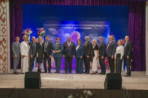 В СПК "Прогресс-Вертелишки" прошло торжественное чествование труженников села