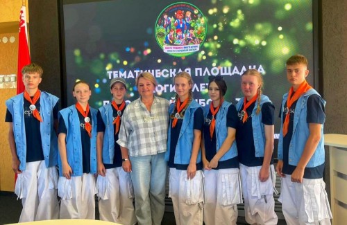 Вертелишковские ребята отдохнули в "Зубренке"