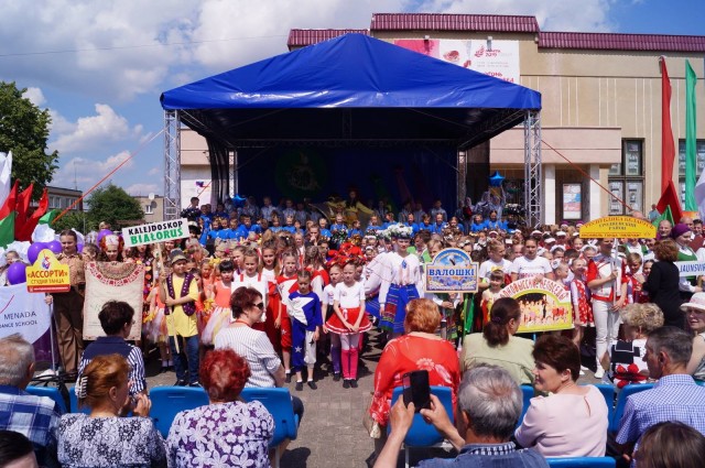 Сегодня агрогородок Вертелишки стал танцевальной столицей