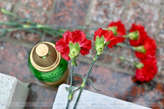 В Путришках открыли знак в память о расстрелянных мирных жителях в годы ВОВ